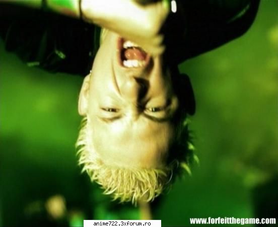 Poze - roagai pe cei din forumul tau sa vina shi lamn - Linkin Park